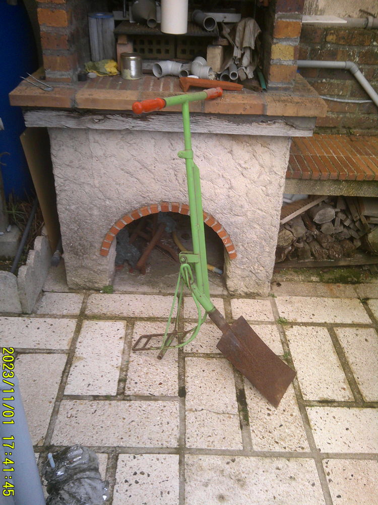 pelle beche,automatique,pour,labourez jardin,sens peine . 60 Herblay (95)