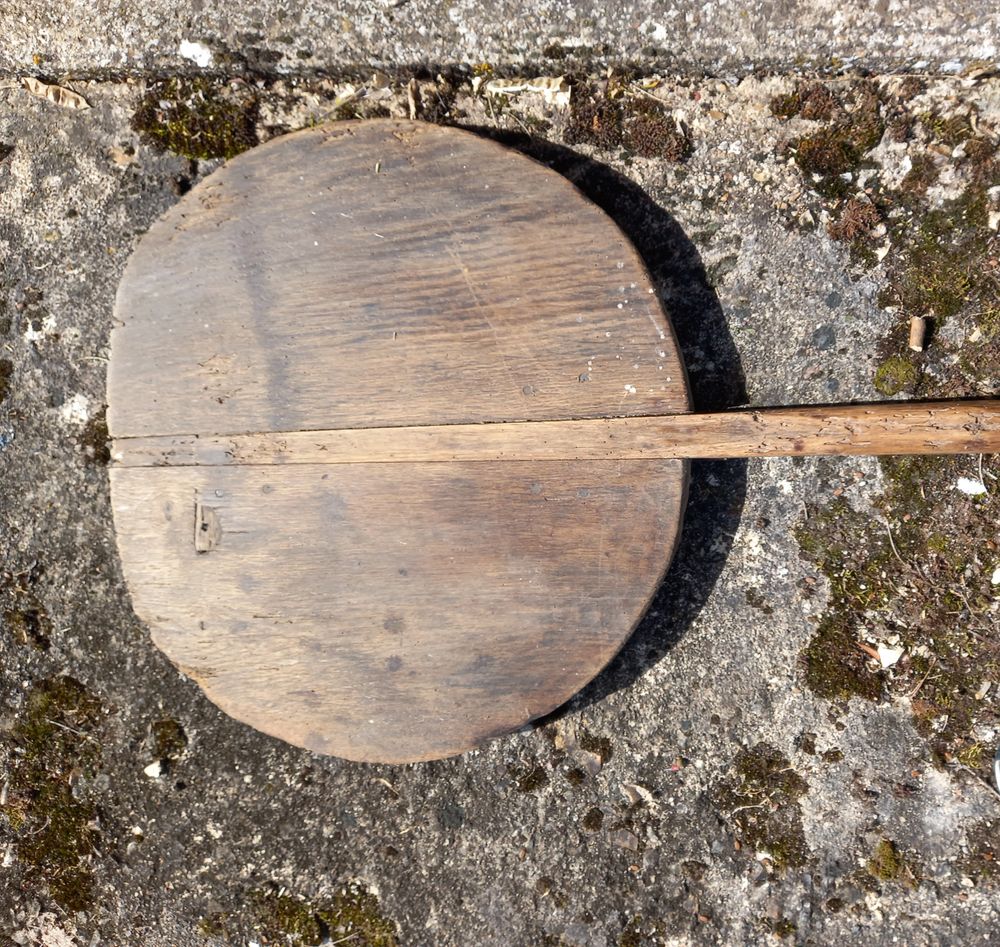 PELLE DE BOULANGER ANCIENNE 10 Poitiers (86)