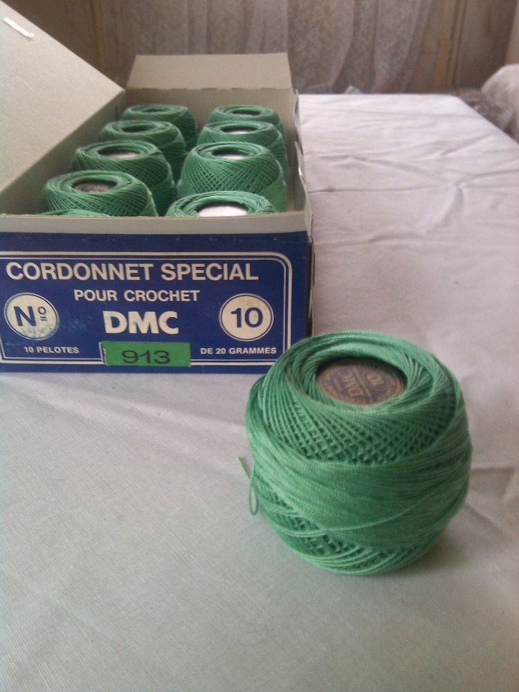 Pelotes de Coton DMC, Cordonnet N° 10 / Vert jade n° 913 20 Saint-Denis (93)