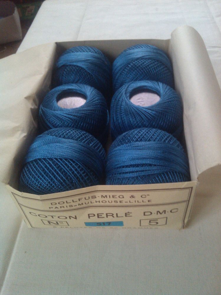 Pelotes de 50g de Coton perl� DMC N�5 / Grand Bleu n� 517 28 Saint-Denis (93)