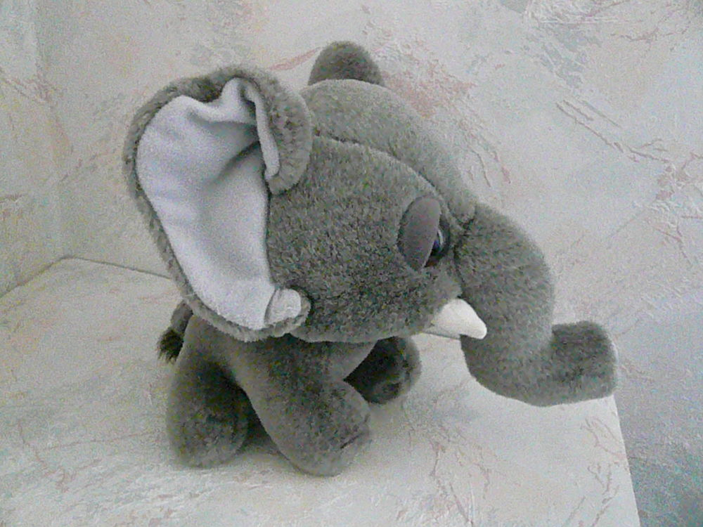 Peluche   El�phant    Big Headz 6 Franqueville-Saint-Pierre (76)