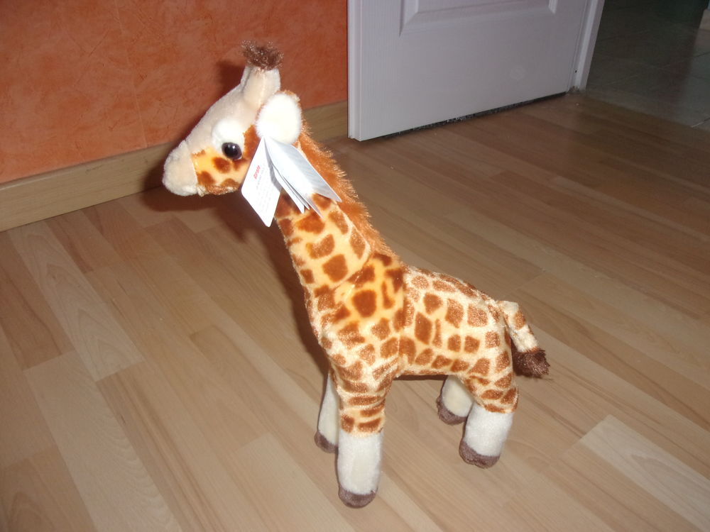 Peluche en forme de Girafe 43 cm (Neuve) 30 Ardoix (07)