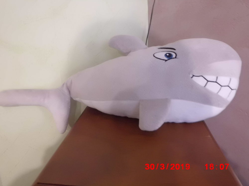 PELUCHE REQUIN ZEEMAN 16 Oignies (62)
