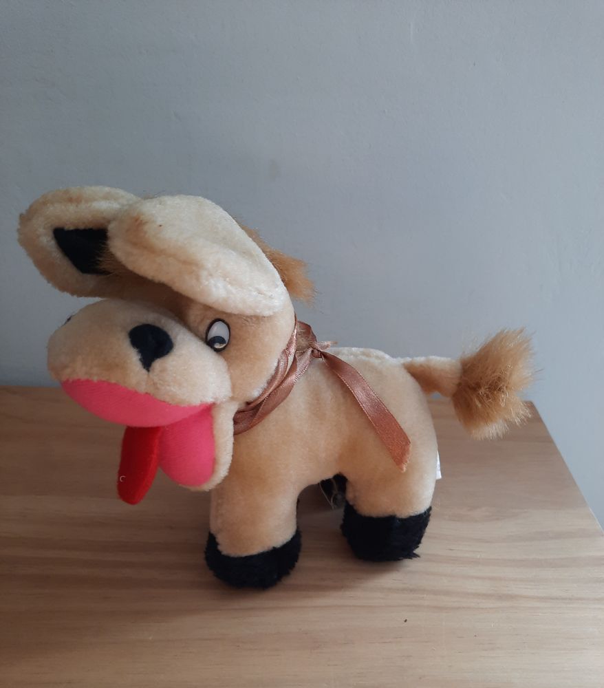  peluche une souris ou un �ne - H 16 cm  - H 17 cm 3 Domart-en-Ponthieu (80)