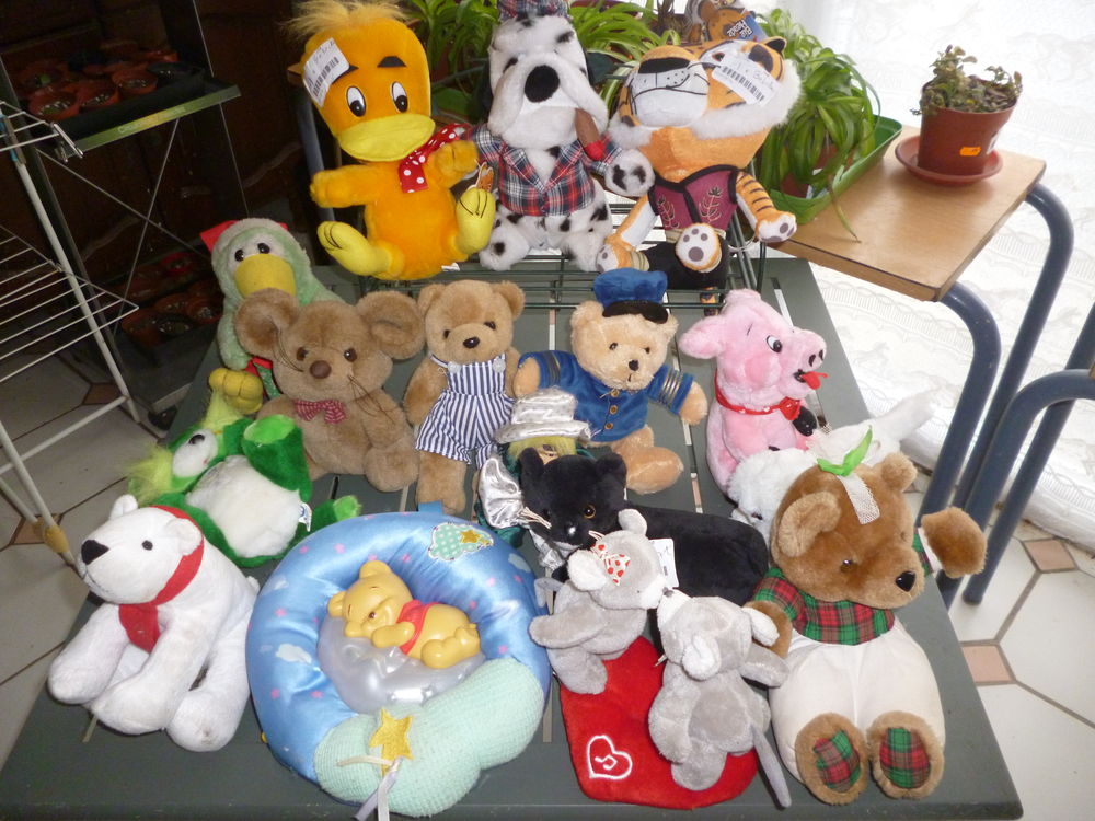PELUCHES DOUDOUS NOUNOURS JOUETS ETC 2 Avrill� (49)
