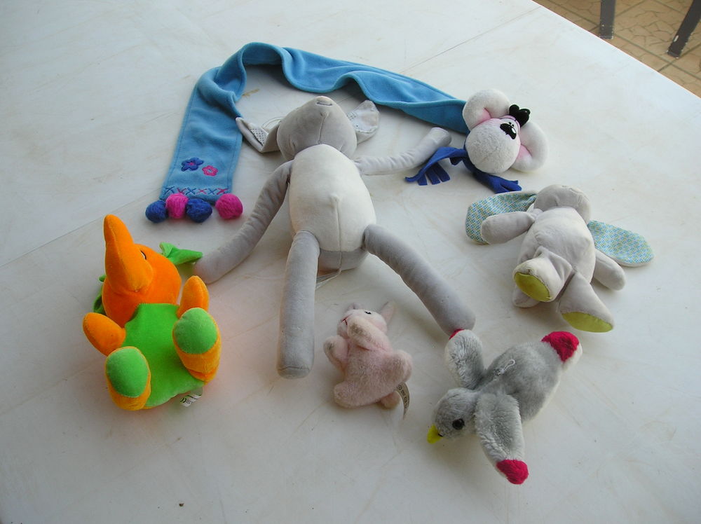 Lot de 6 peluches
10 Sept�mes-les-Vallons (13)
