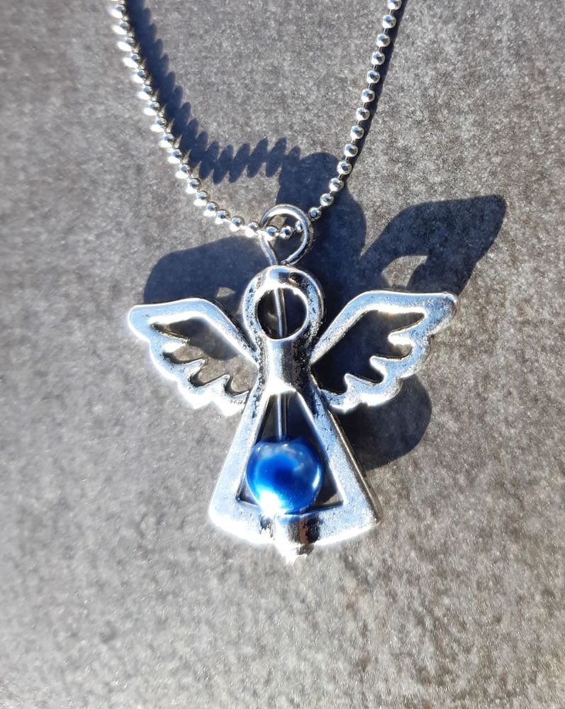 pendentif Ange en acier avec la  chaine 45 cm 3 La Seyne-sur-Mer (83)