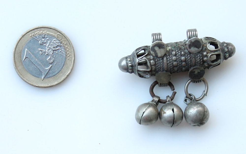 PENDENTIF BERBERE MAROC BIJOU TRES ANCIEN EN ARGENT VINTAGE 35 Nice (06)