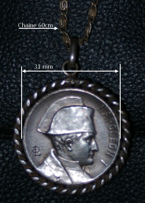 Pendentif Napol�on I en M�tal avec Cha�ne 200 Parn�-sur-Roc (53)