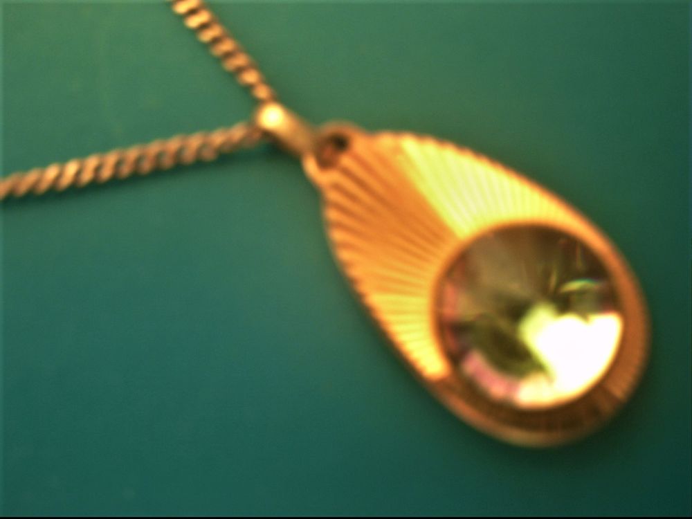 Pendentif Perle Jeanne d'Arc 6 �loyes (88)