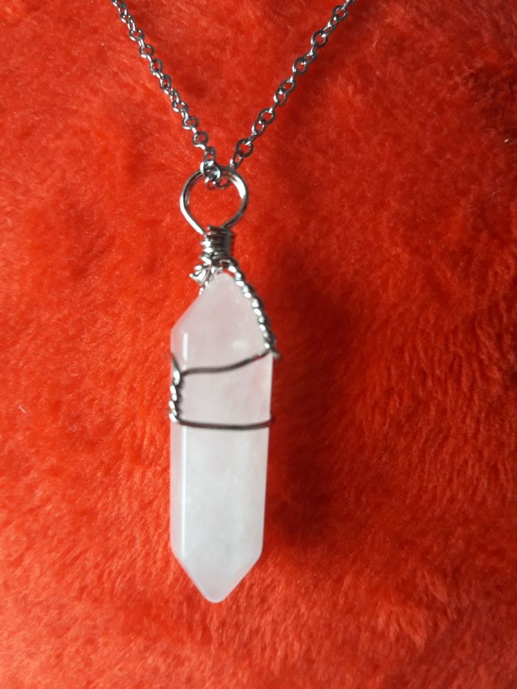 Pendentif pierre quartz rose sans la cha�ne 7 La Seyne-sur-Mer (83)