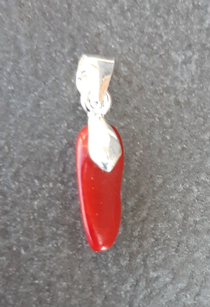 pendentif pierre rouge b�li�re argent 925 8 La Seyne-sur-Mer (83)