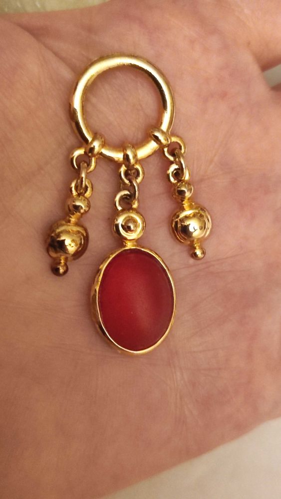 Pendentif vintage m�tal dor� 33 Verneuil-sur-Seine (78)