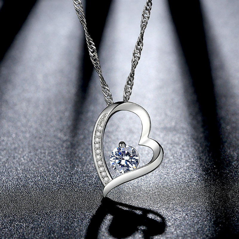 37 pendentifs amour 35 La Jaudonni�re (85)