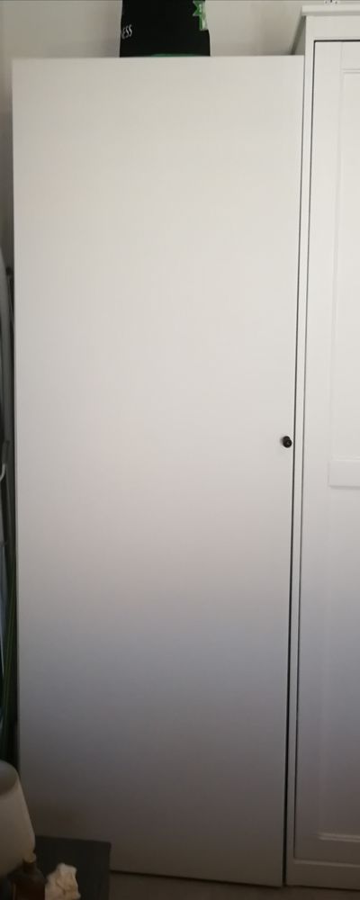 Penderie une porte 50 Istres (13)