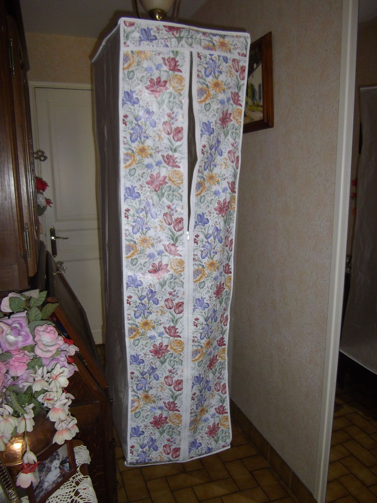 Penderie 20 Ozoir-la-Ferri�re (77)