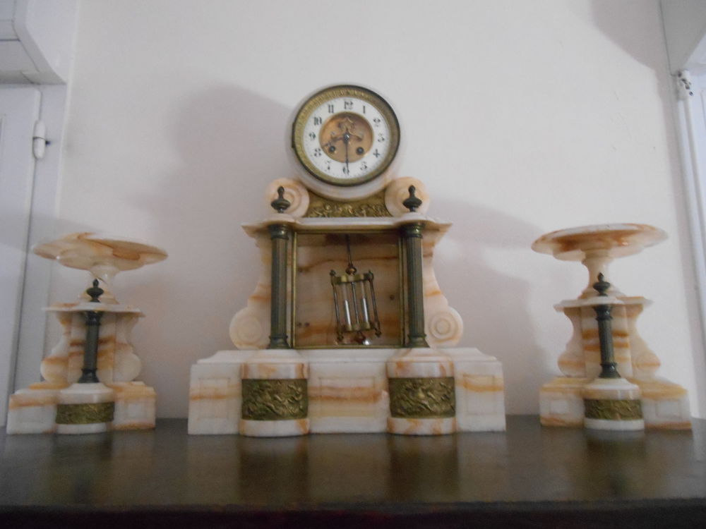 pendule ancienne 120 Thoiry (01)