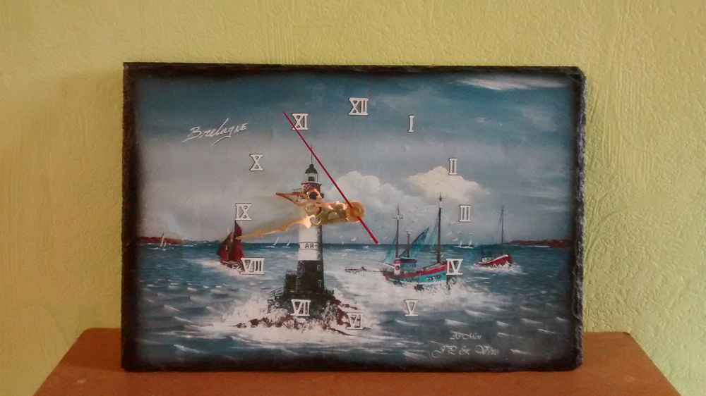 Pendule sur ardoise d�cor Bretagne 5 L'Huisserie (53)