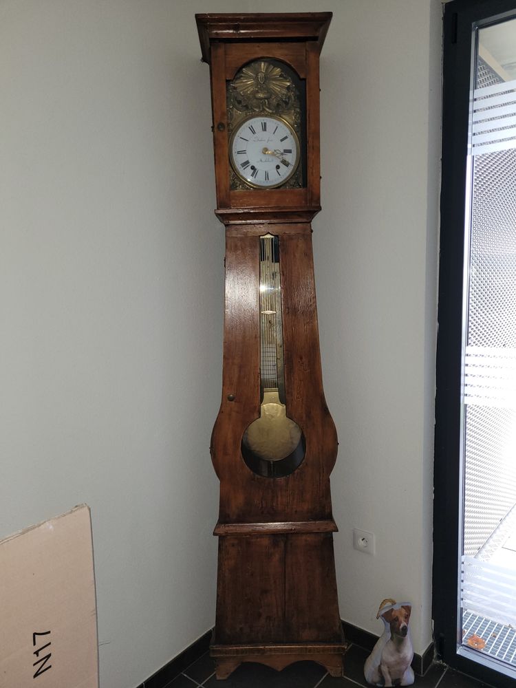 Pendule comtoise 250 Montb�liard (25)