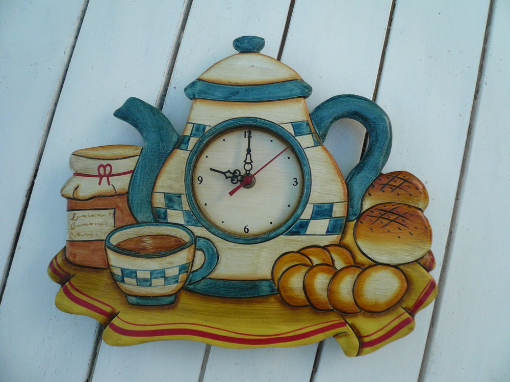 Pendule Horloge quartz d�cor th�iere 10 Boisset-et-Gaujac (30)