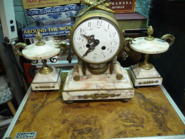  pendule marbre garniture de chemin�e napol�on iii 180 Trappes (78)