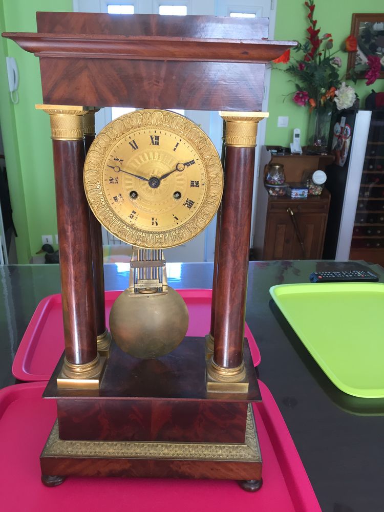 Pendule Portique Empire � quatre colonnes  
0 Terny-Sorny (02)