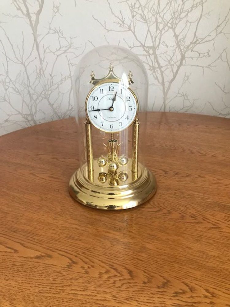 Pendule sous cloche en verre 30 Cerny (91)