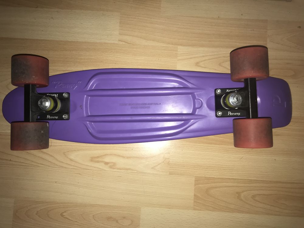 Penny board  17 Courbevoie (92)