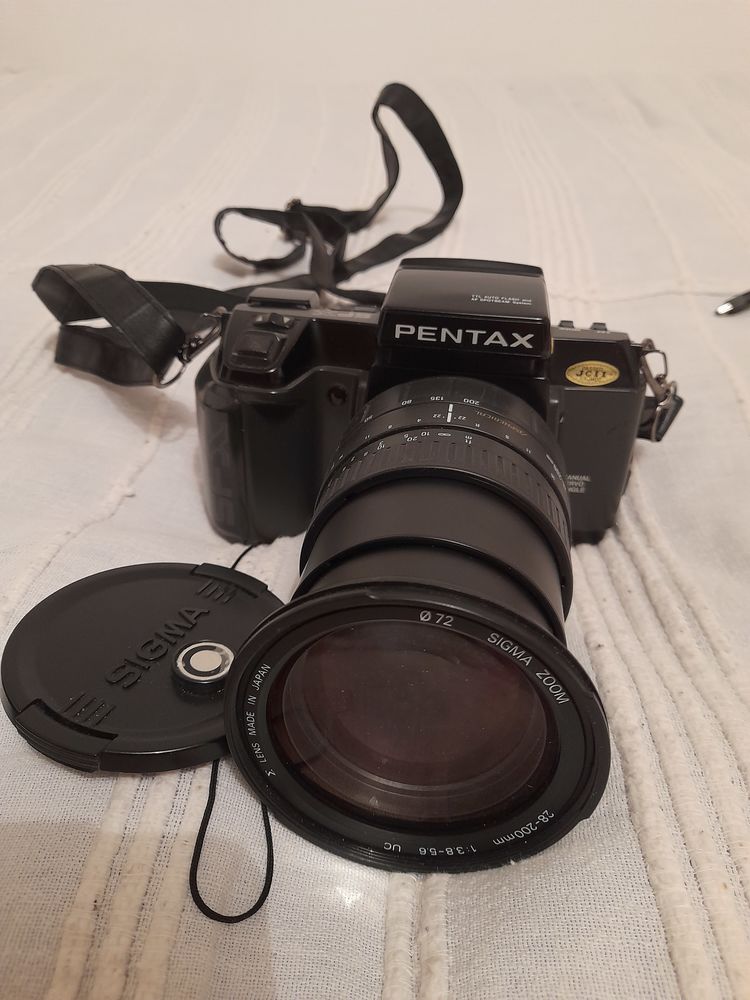 PENTAX argentique + 2 zoom + flash 85 Tours (37)