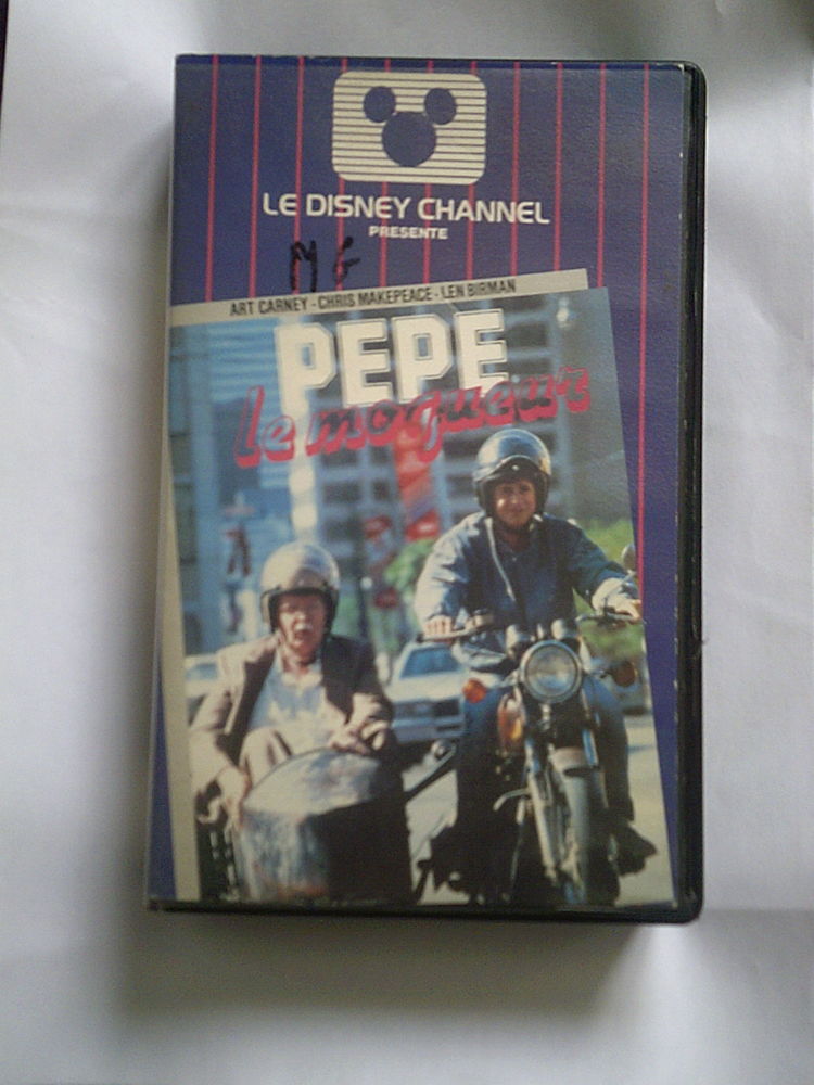 PEPE LE MOQUEUR de walt Diney avec 0 Rosendael (59)