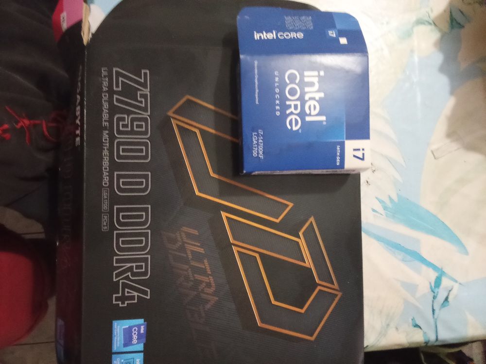 ? P�pite PC Gamer / Cr�ation ? i7?14700KF + RTX 4060?Ti + 9 1950 Sainte-Clotilde (97)