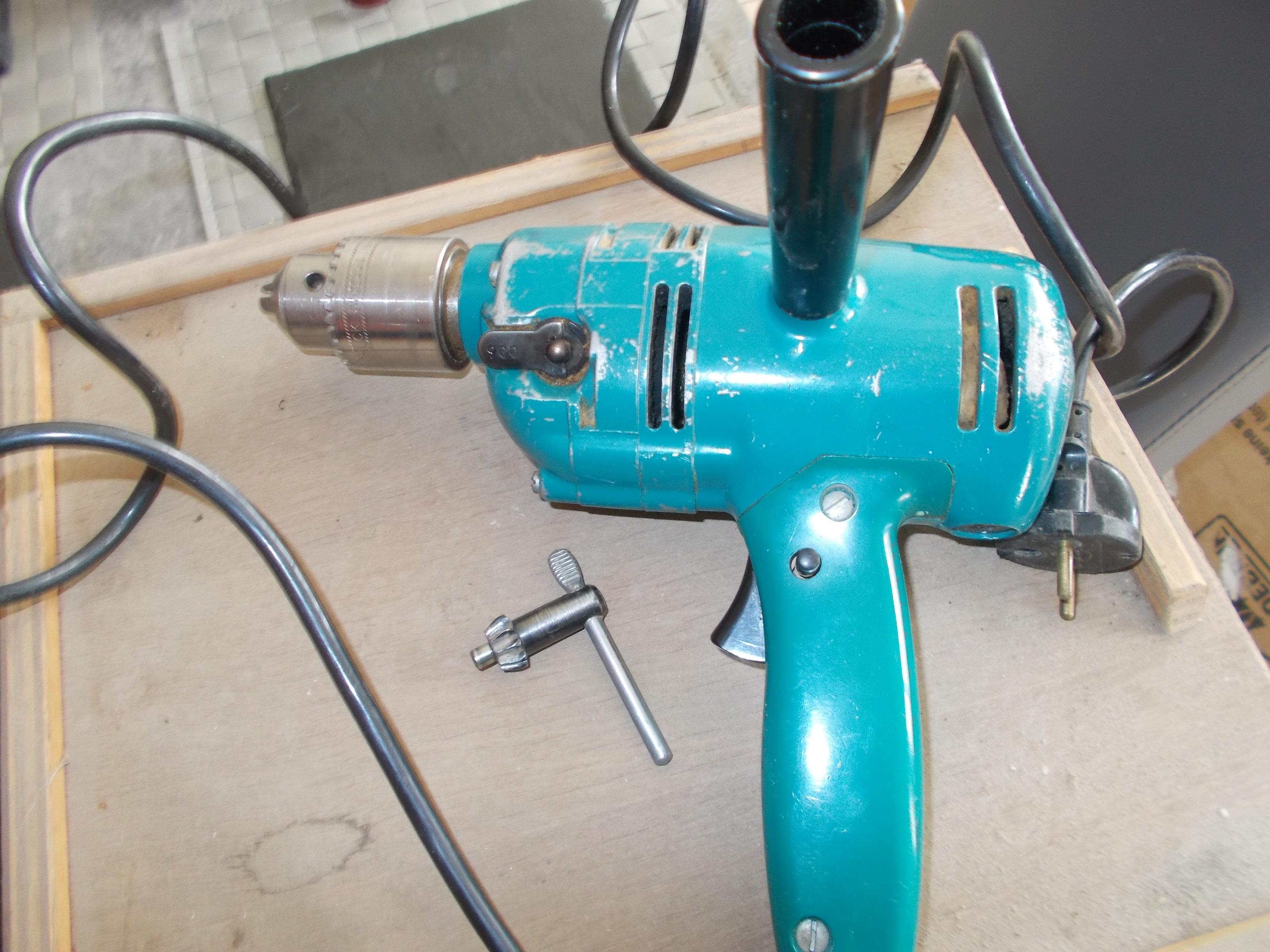 Perceuse black & Decker 10 Bourges (18)