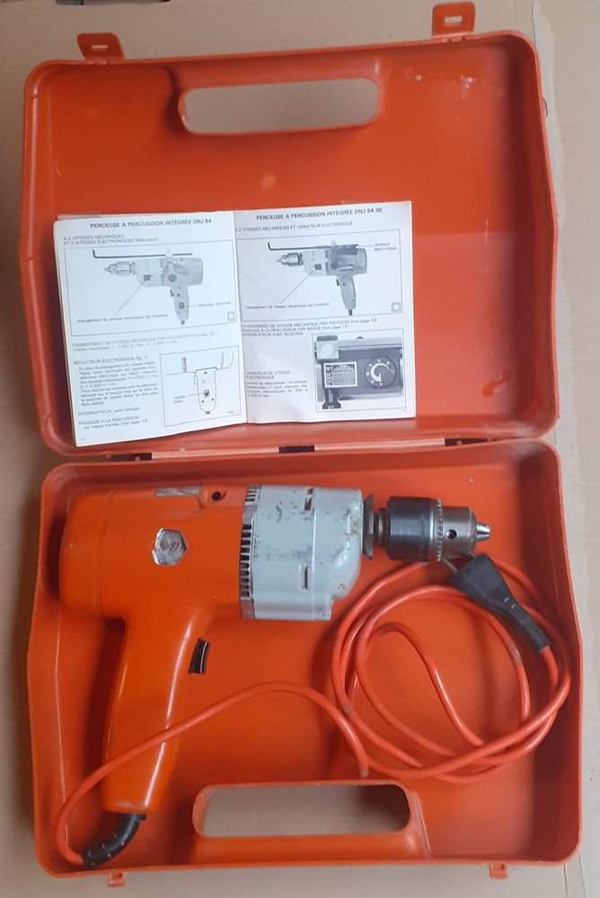 Perceuse BLACK et DEKER 15 Carri�res-sous-Poissy (78)