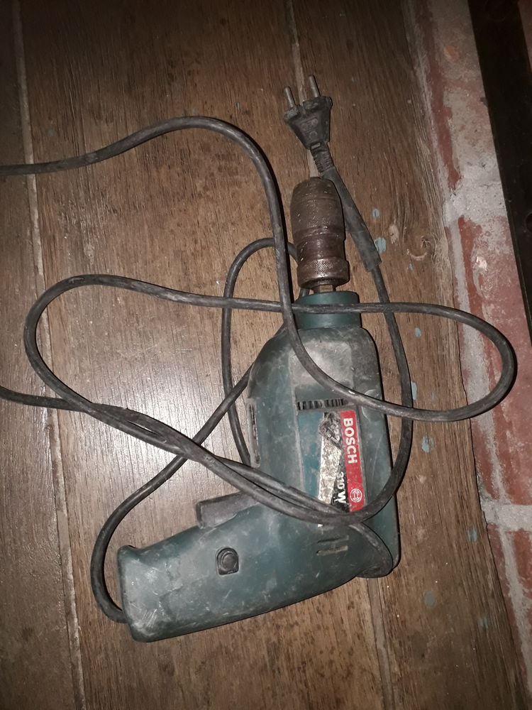 Perceuse Bosch 10 Sommereux (60)