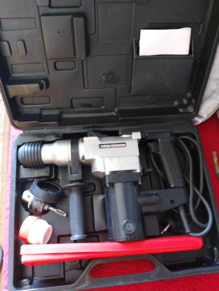 Perceuse neuve pro
80 Oullins (69)