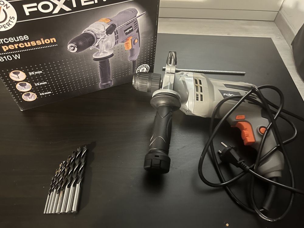Perceuse � percussion 810W FOXTER + 8 for�ts bois GO/ON 20 Clichy (92)
