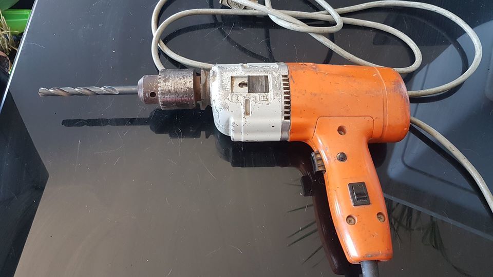 Perceuse vintage Black et decker, fonctionne parfaitement 30 Agde (34)