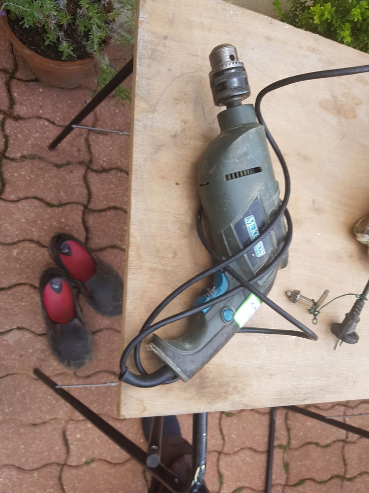 Perceuse 20 Ch�teau-Renard (45)