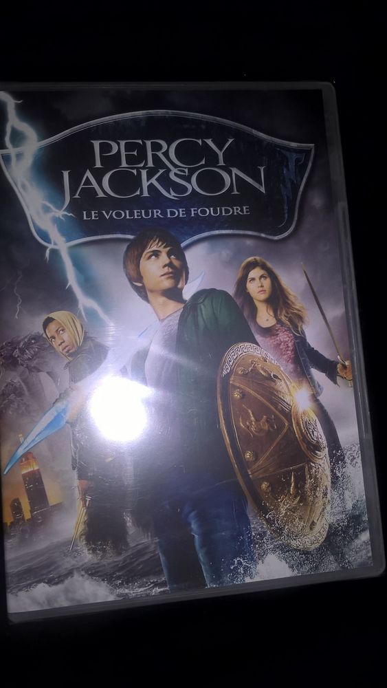 DVD PERCY ET LE COUP DE FOUDRE
2 Ch�teaubourg (35)