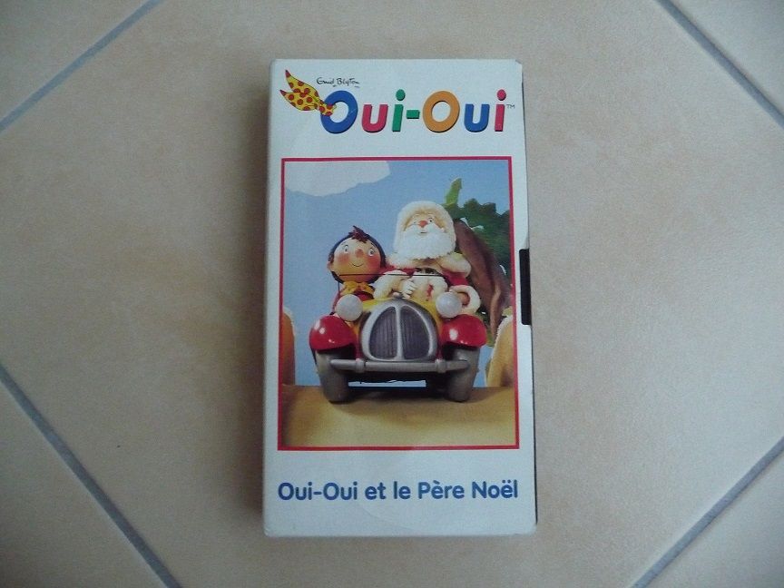 Oui-Oui et le P�re No�l Collector cassette VHS 5 Celles-sur-Belle (79)