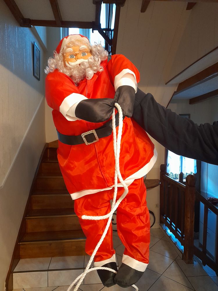 P�re No�l � suspendre 5 Reims (51)