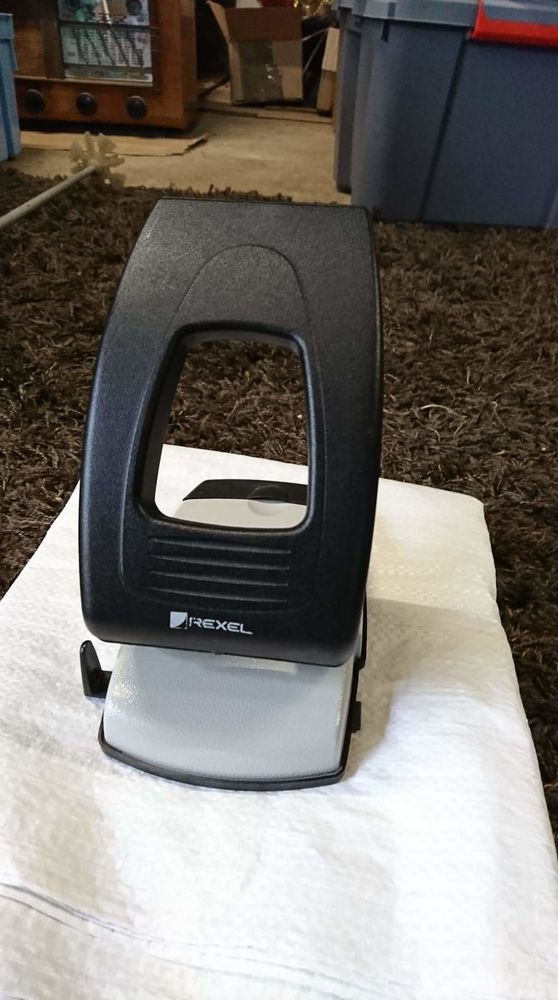 Perforeuse papier Rexel 15 Le Gault-Soigny (51)