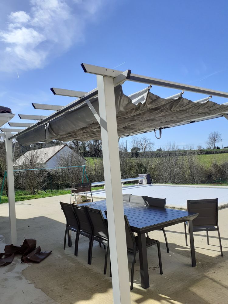 PERGOLA EN ALUMINIUM AUTO PORTEE 0 Labastide-Murat (46)
