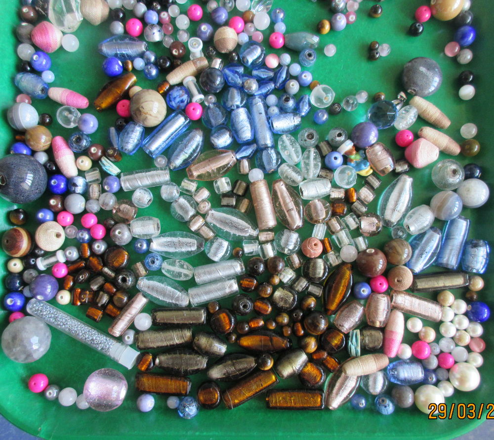 lot de perles en vrac 30 Paris 14 (75)