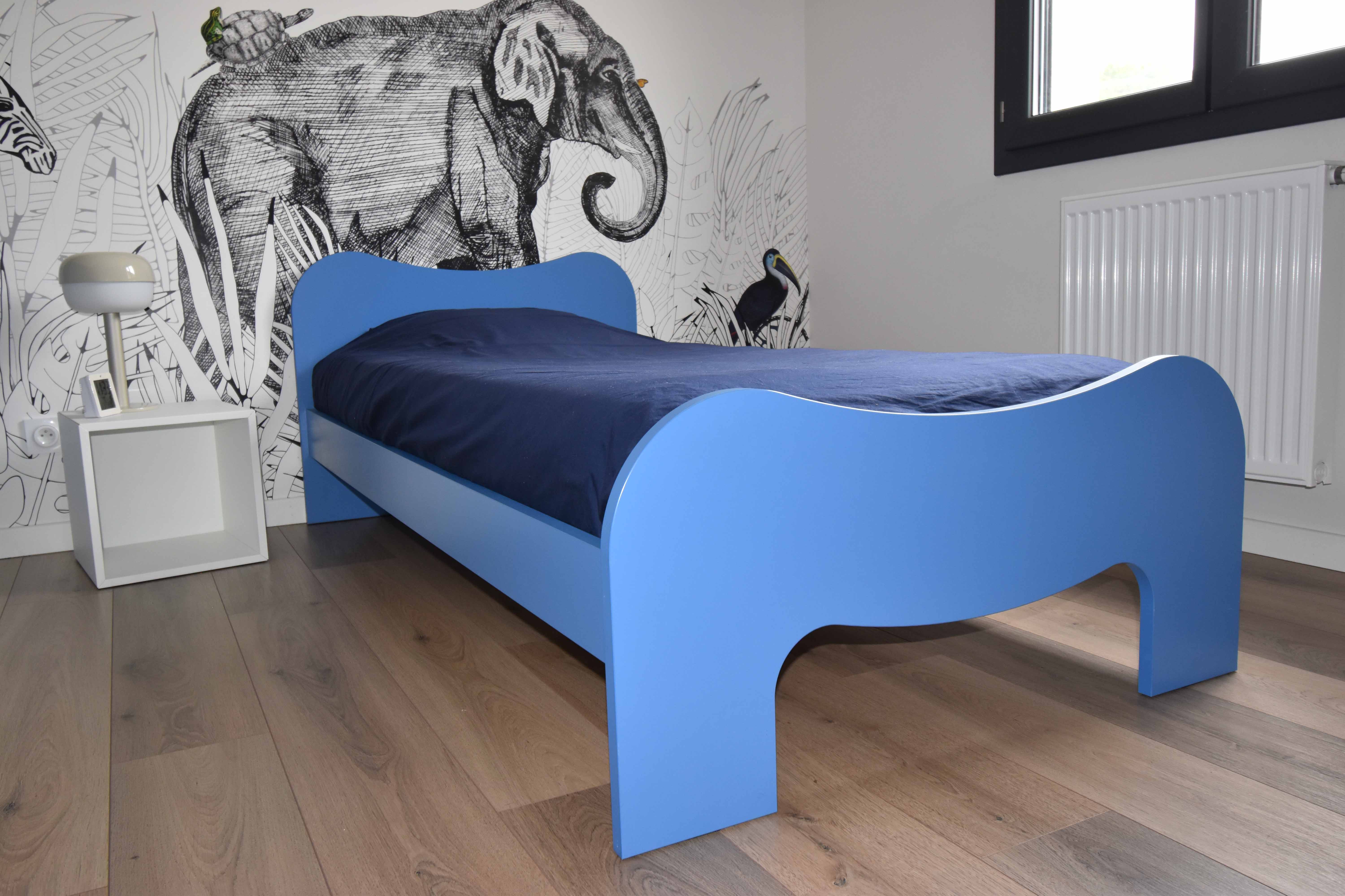 Lit 1 pers avec sommier � lattes, excellent �tat 0 Chazay-d'Azergues (69)