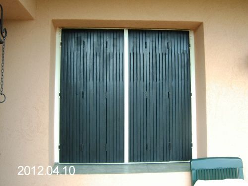 Persienne en bois pour fen�tre 85 Eauze (32)