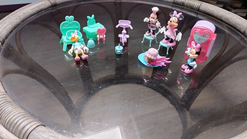 personnage smickey et accessoires 10 Cou�ron (44)