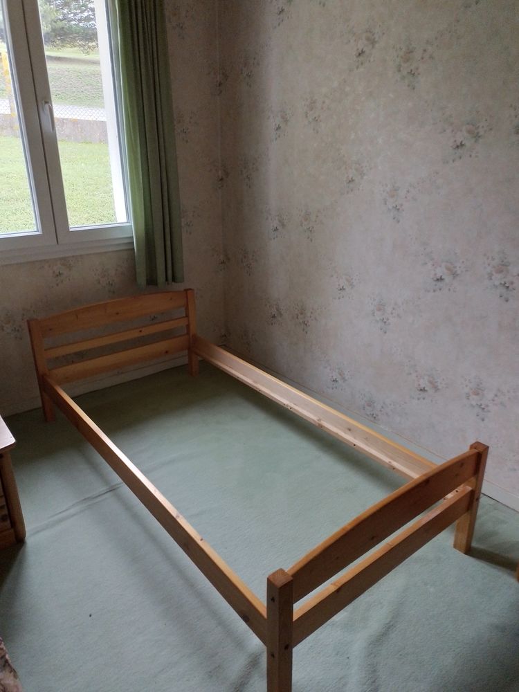 lit d'une personne 1m90 X 0m90 en pin massif teinte couleur 0 Fourges (27)