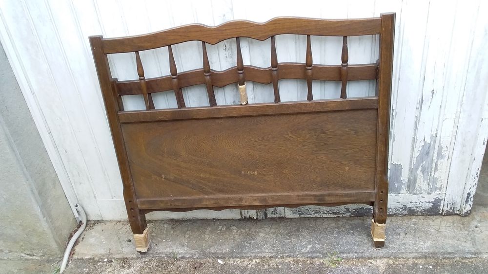 Lit 1 personne en bois 90 x 190 cm 10 Le Mans (72)