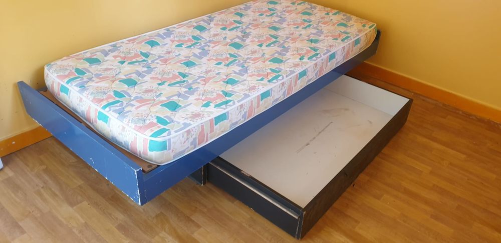 Lit une personne 20 euros 20 Bruz (35)